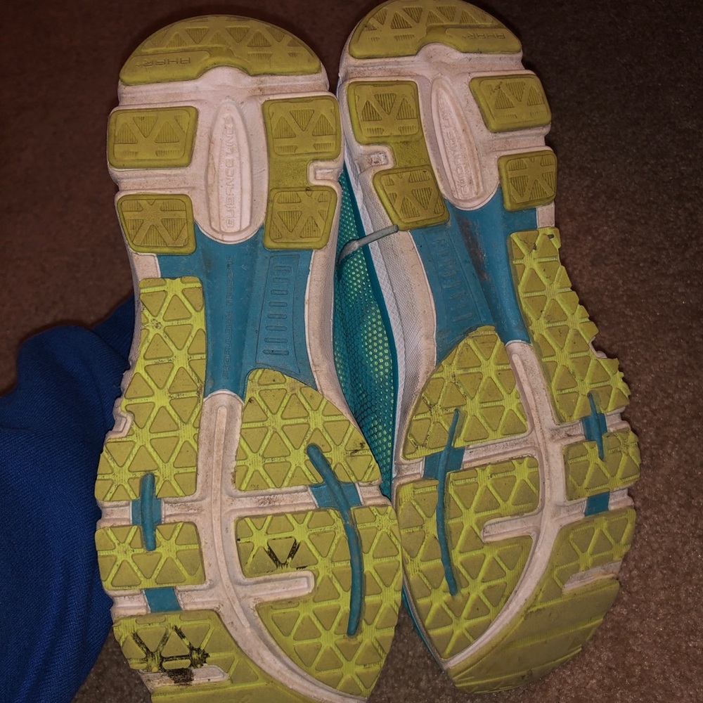 ASICS RUNNING SHOES - Picture 3 of 3